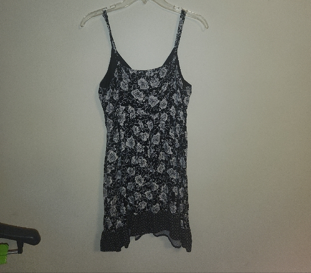 Lily Rose Black and White Floral Mini Dress - Picture 4 of 5